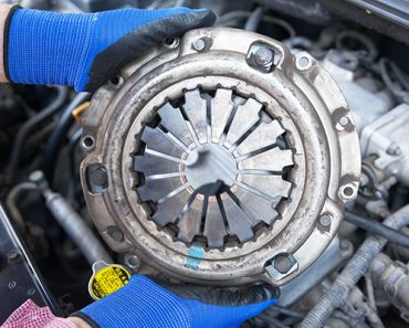 Debriyaj Balatası Arızası Nasıl Anlaşılır? Debriyaj Balatası Arızası Nasıl Anlaşılır?