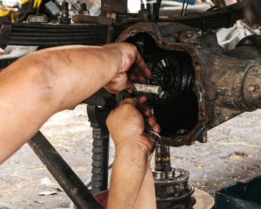 Direksiyon Kutusu Arızası Nasıl Çözülür?